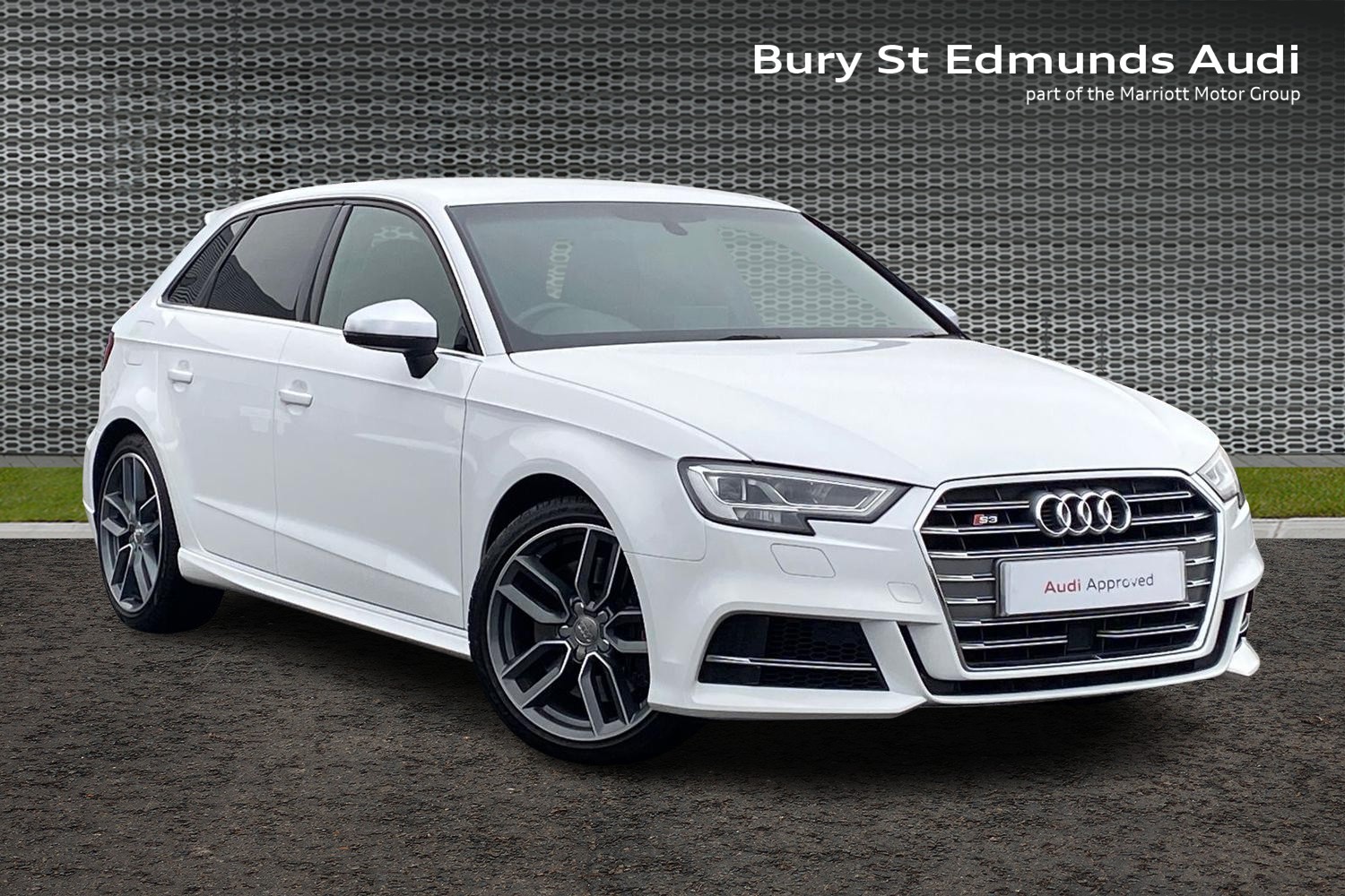 Main listing image - Audi S3