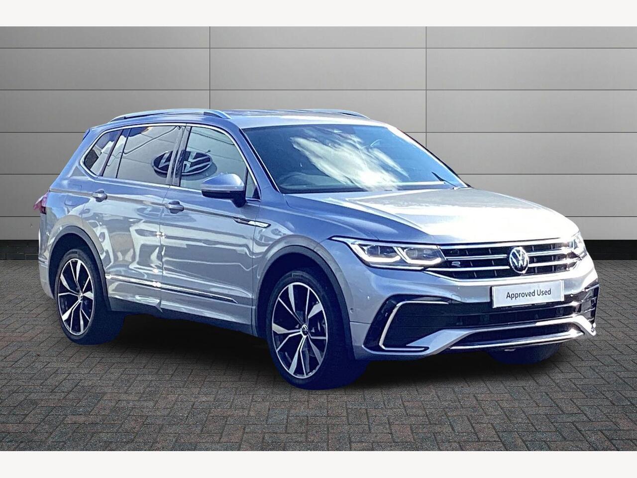Main listing image - Volkswagen Tiguan Allspace