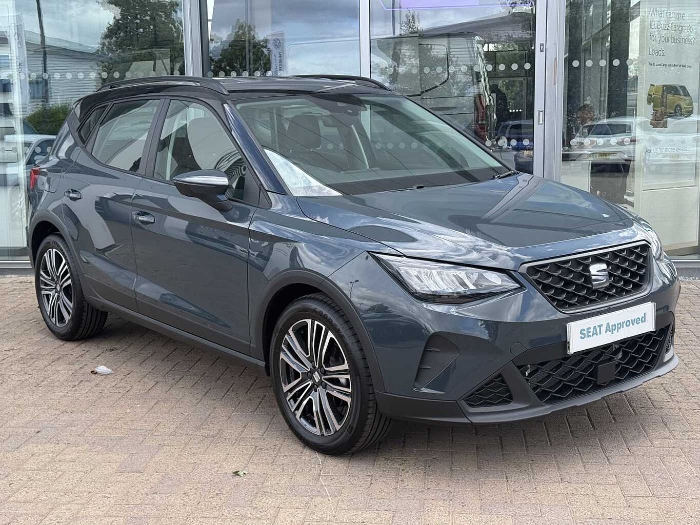 Main listing image - SEAT Arona