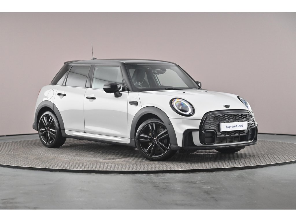 Main listing image - MINI Hatchback 5dr