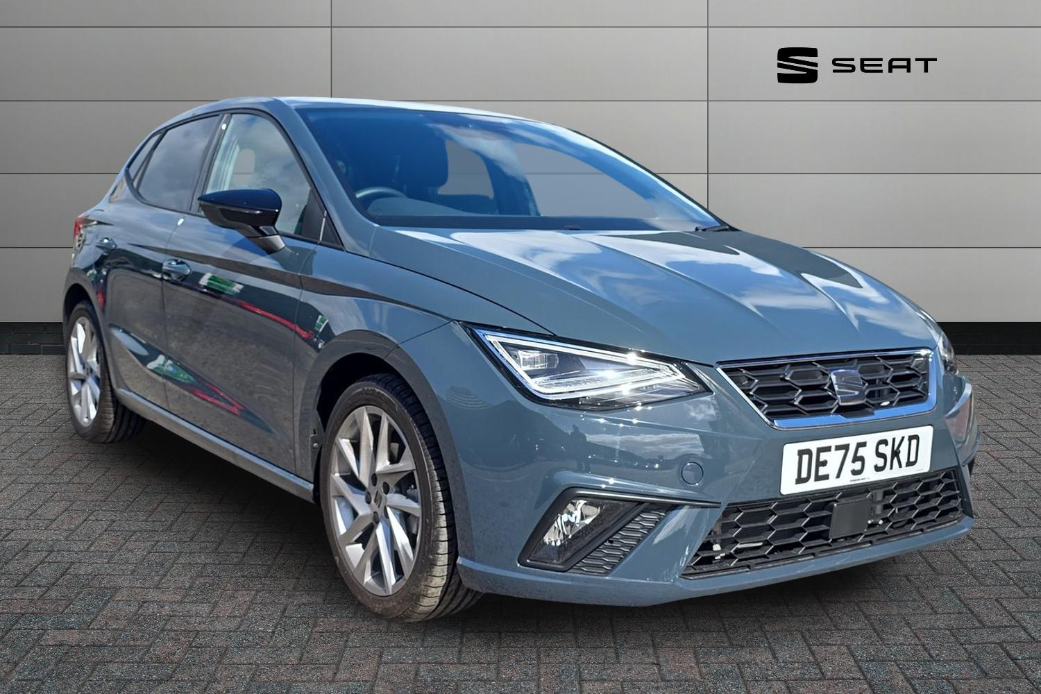 Main listing image - SEAT Ibiza