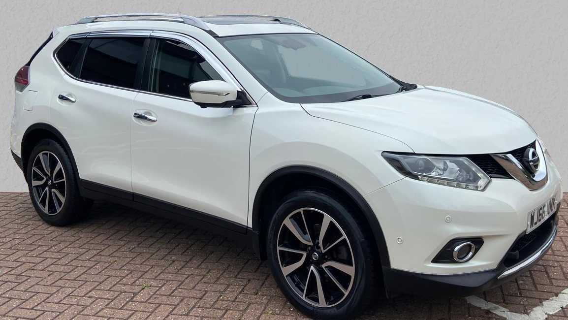 Main listing image - Nissan X-Trail