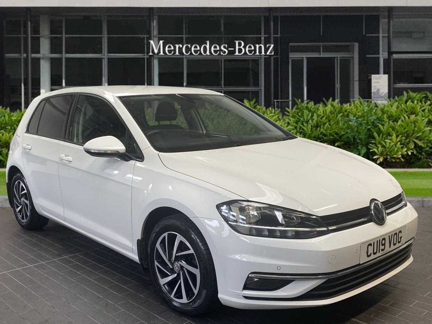 Main listing image - Volkswagen Golf