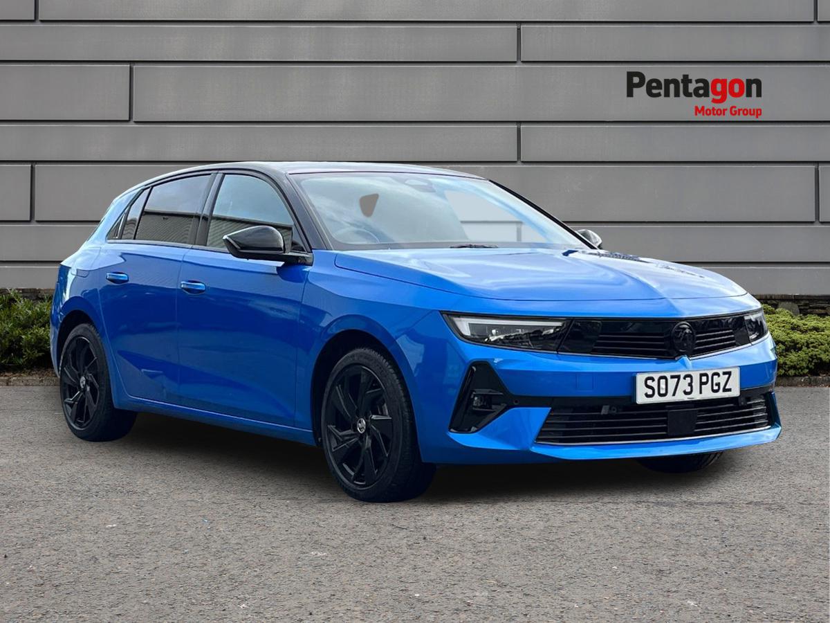 Main listing image - Vauxhall Astra