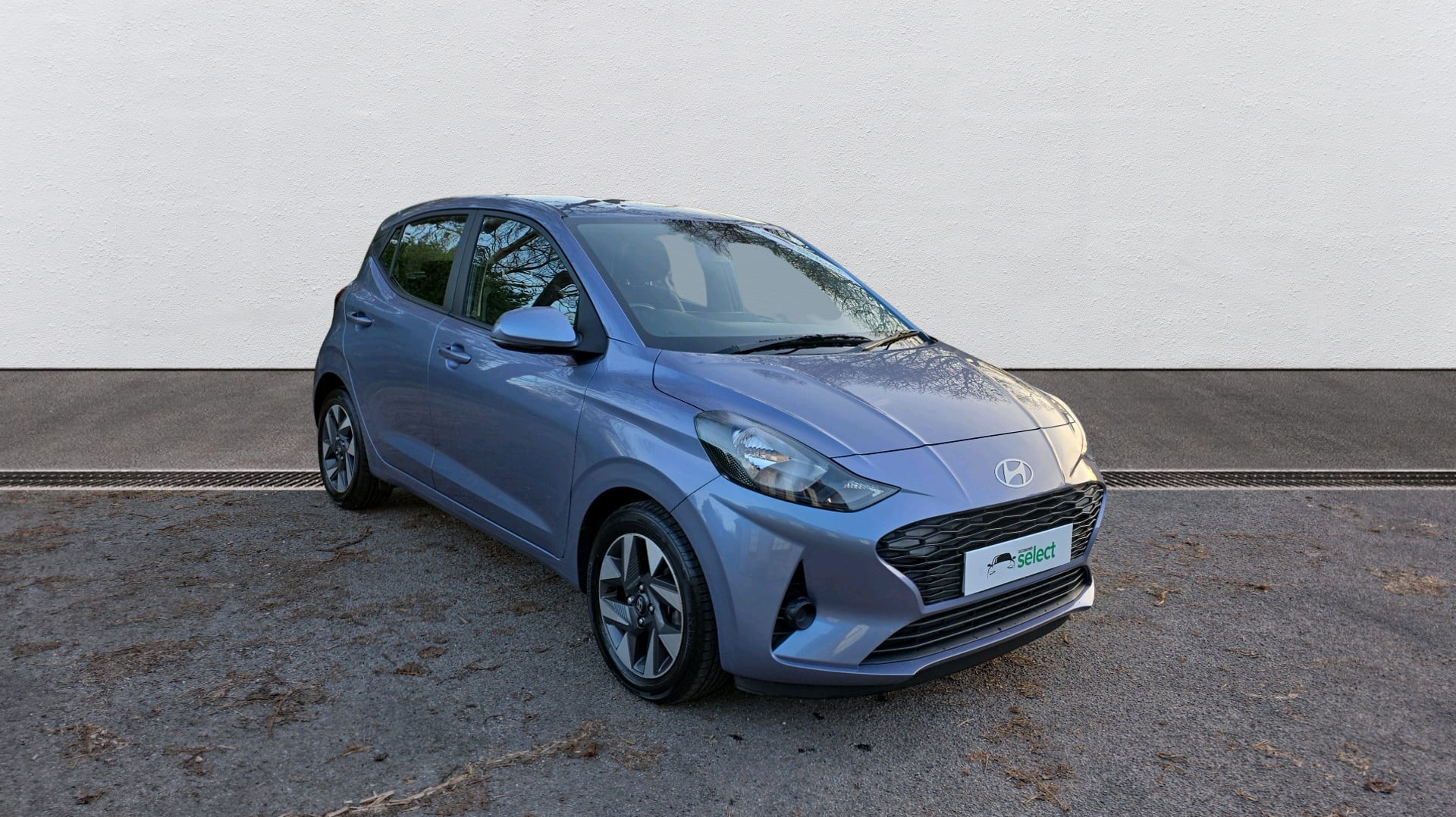 Main listing image - Hyundai i10