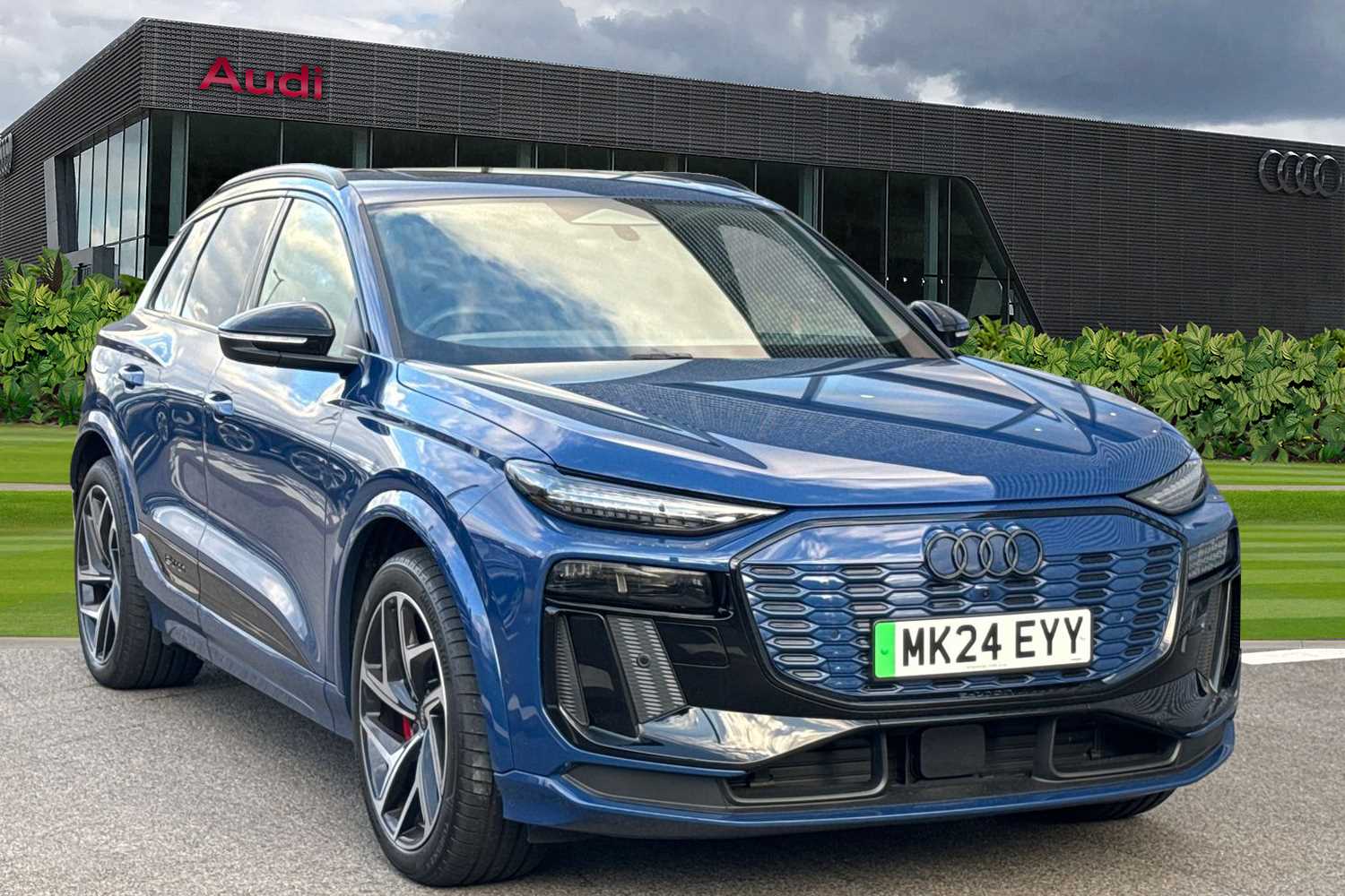 Main listing image - Audi Q6 E Tron