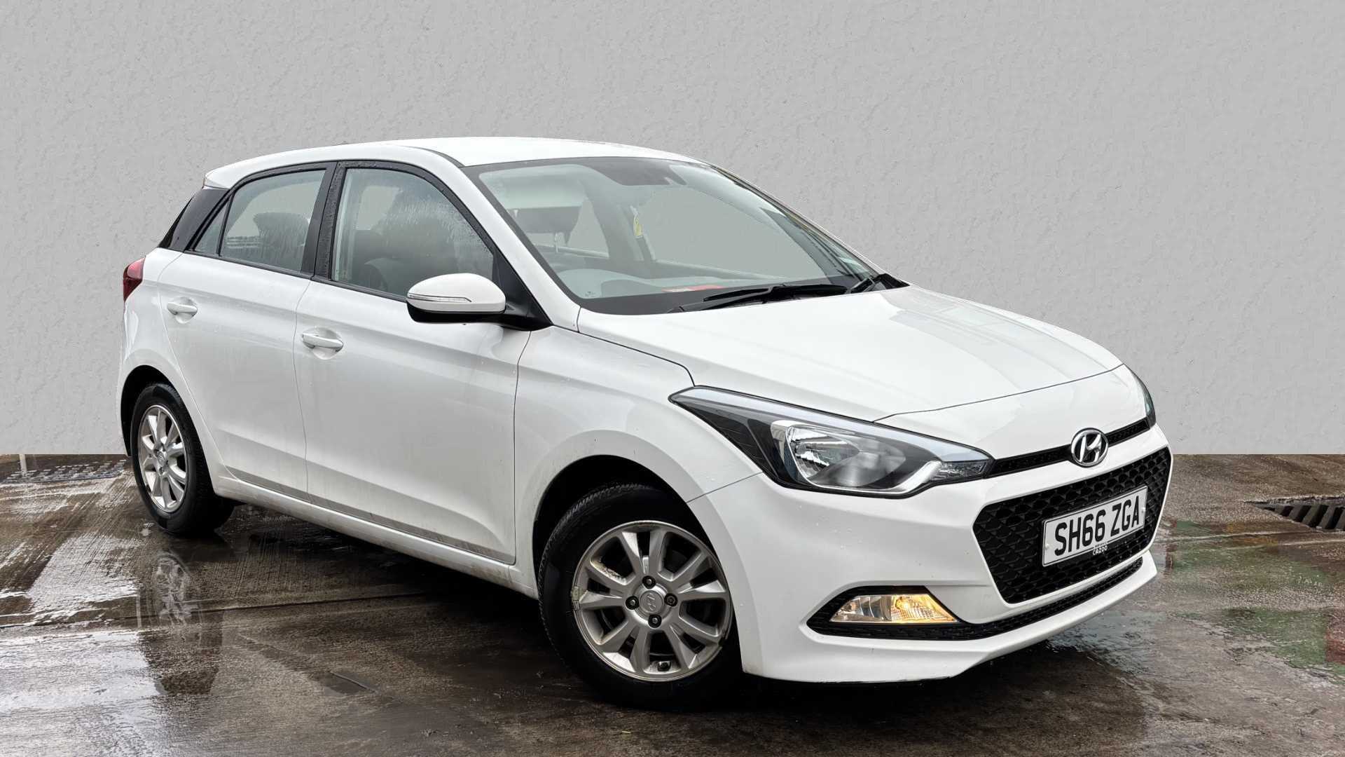 Main listing image - Hyundai i20