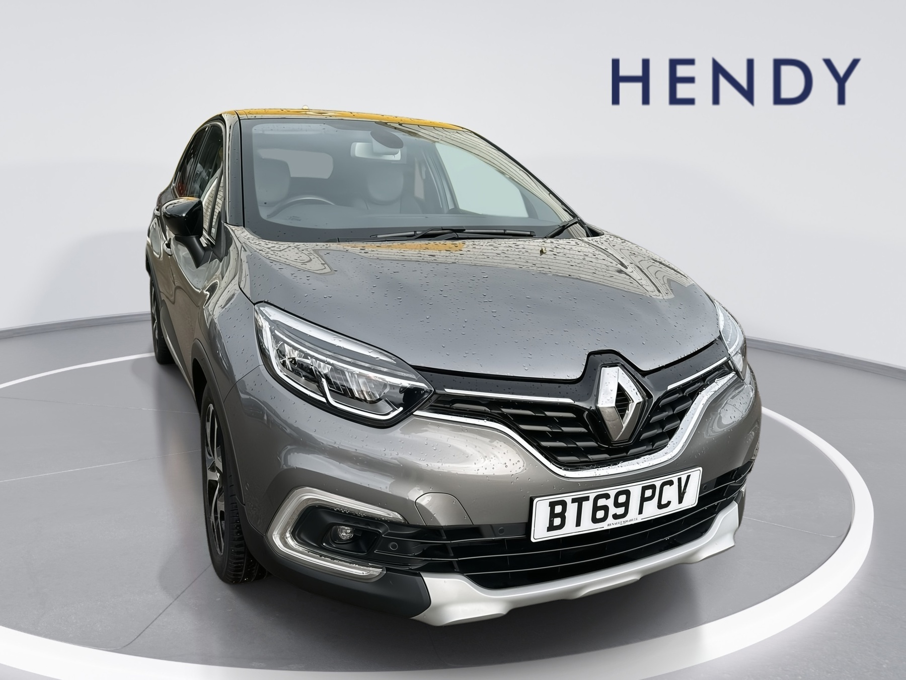 Main listing image - Renault Captur