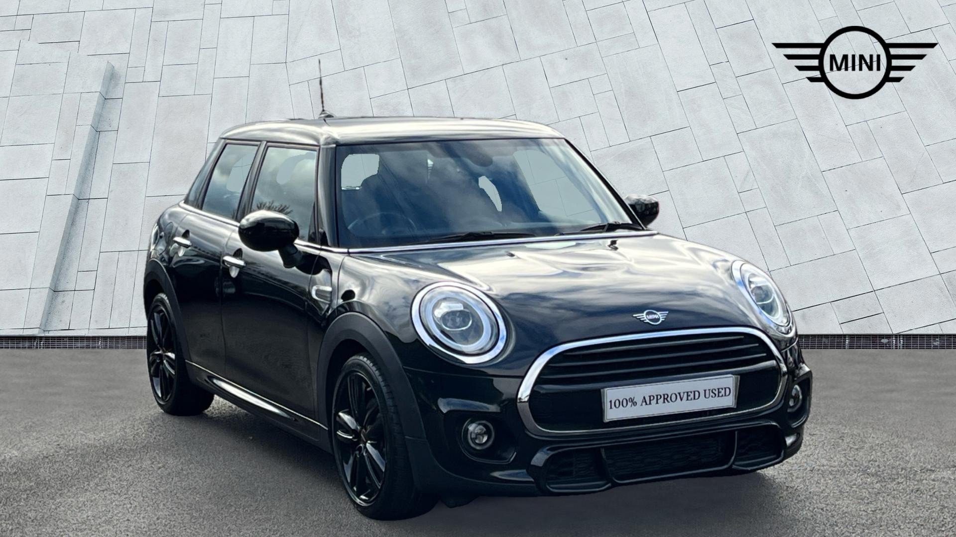Main listing image - MINI Hatchback 5dr
