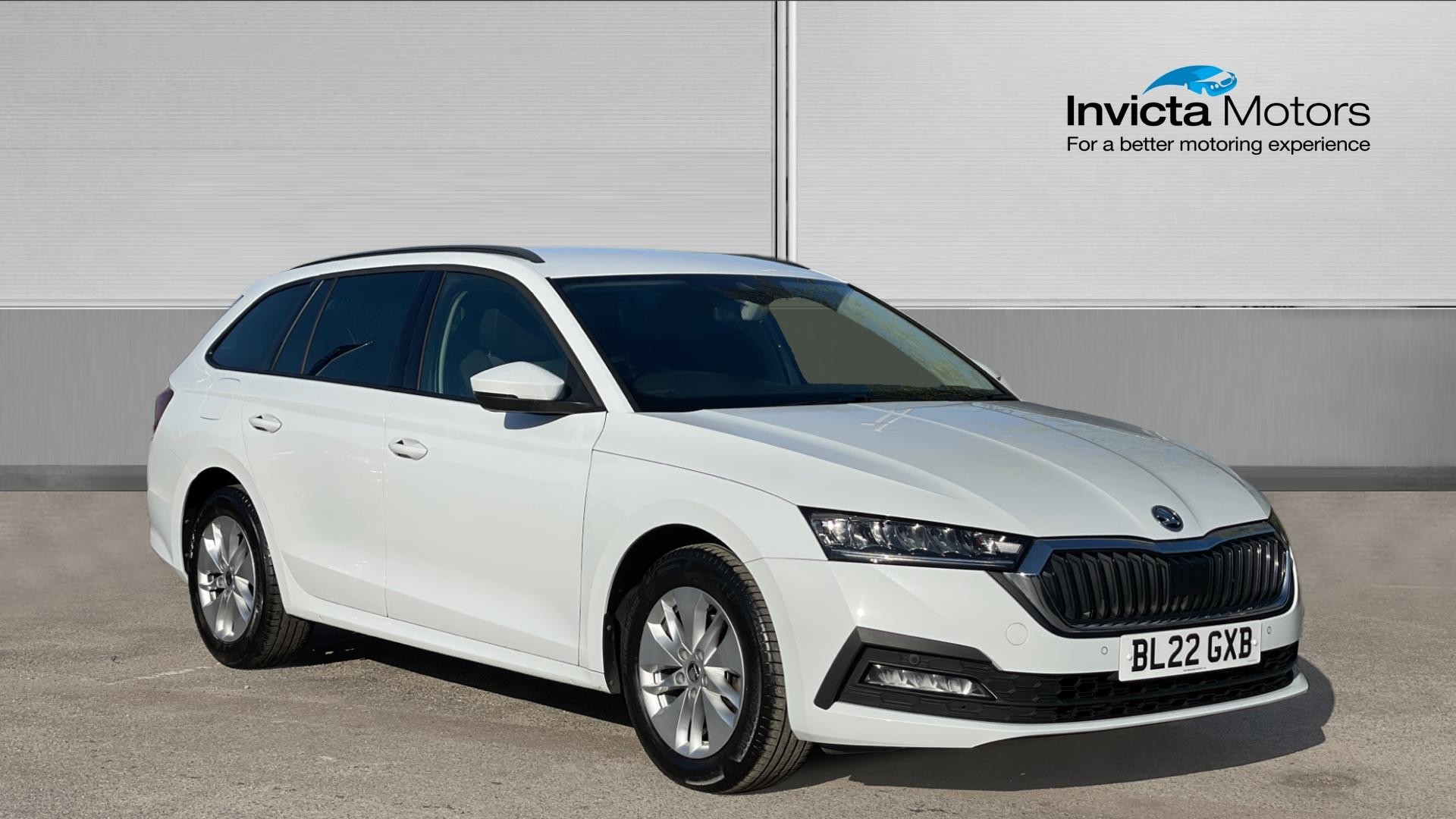 Main listing image - Skoda Octavia Estate