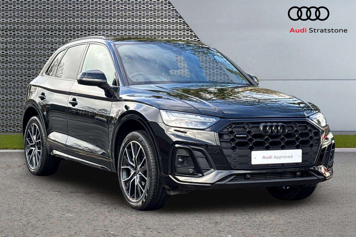 Main listing image - Audi Q5