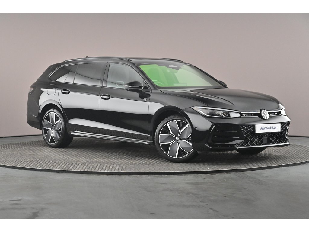 Main listing image - Volkswagen Passat