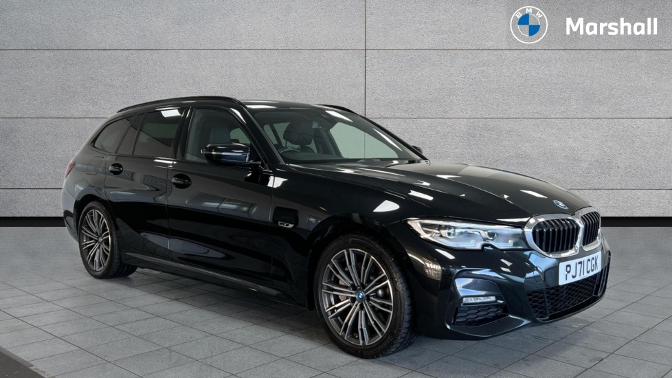 Main listing image - BMW 3 Series Touring