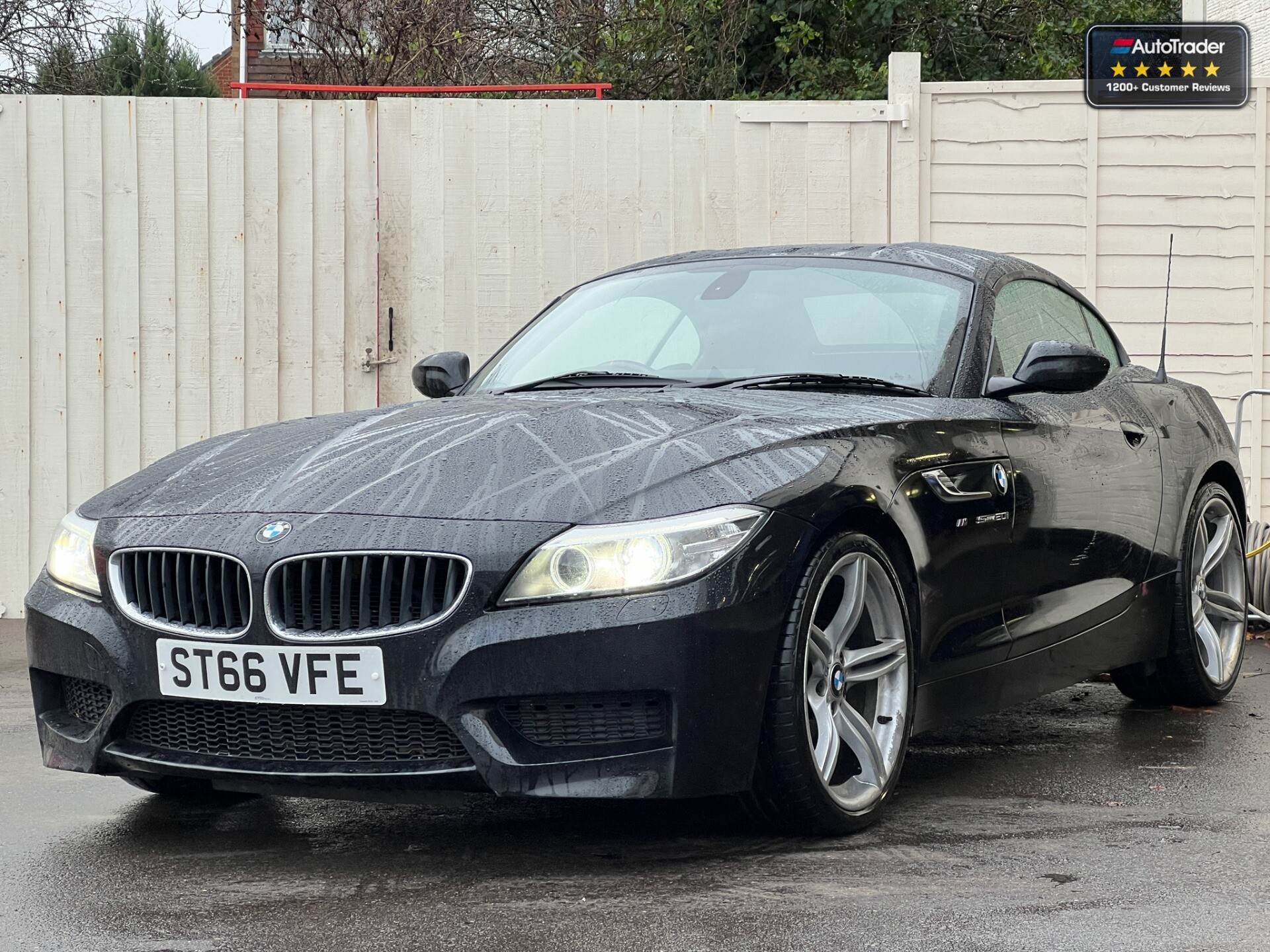 Main listing image - BMW Z4