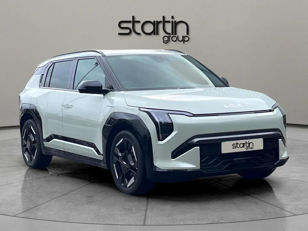 Main listing image - Kia EV3