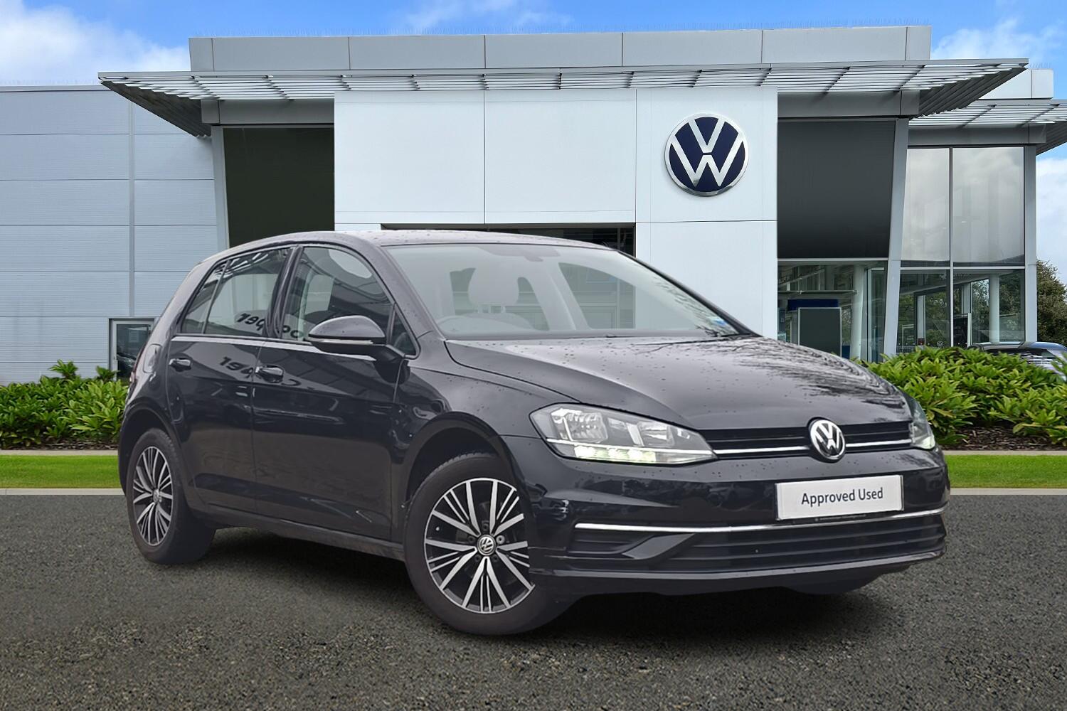 Main listing image - Volkswagen Golf