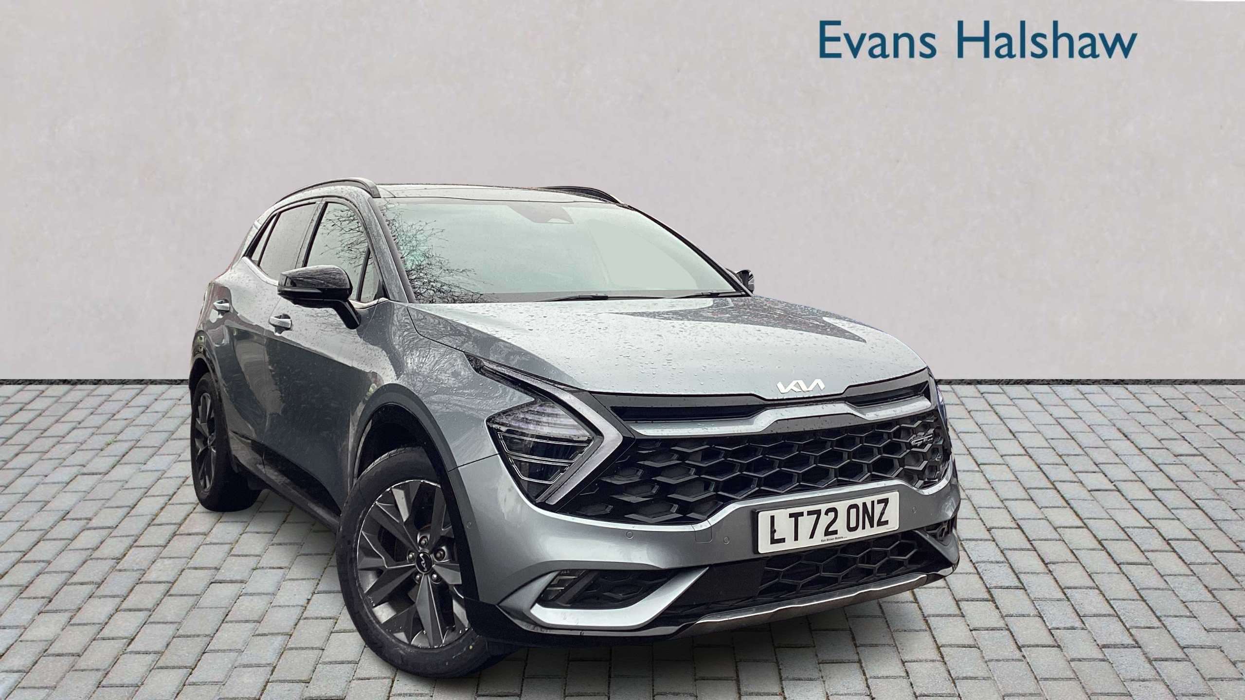 Main listing image - Kia Sportage