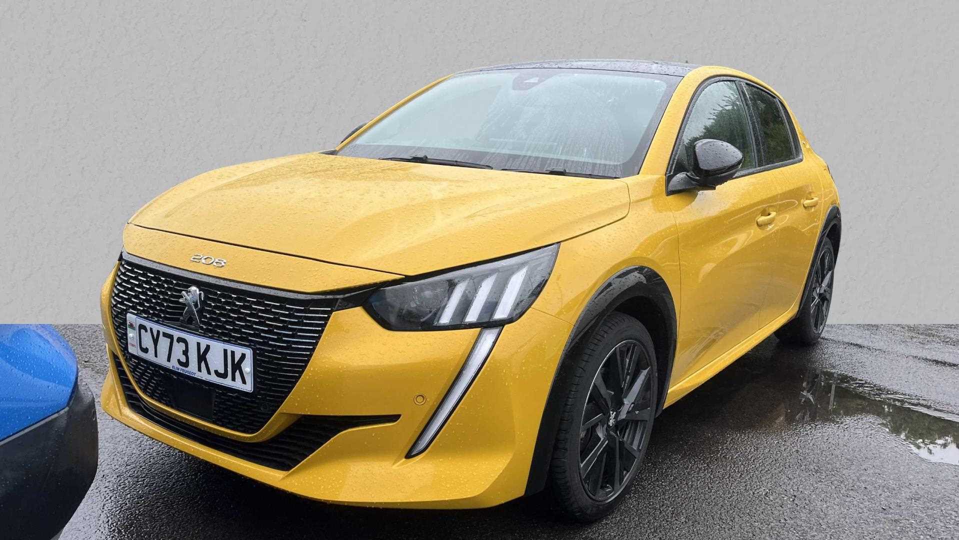 Main listing image - Peugeot 208