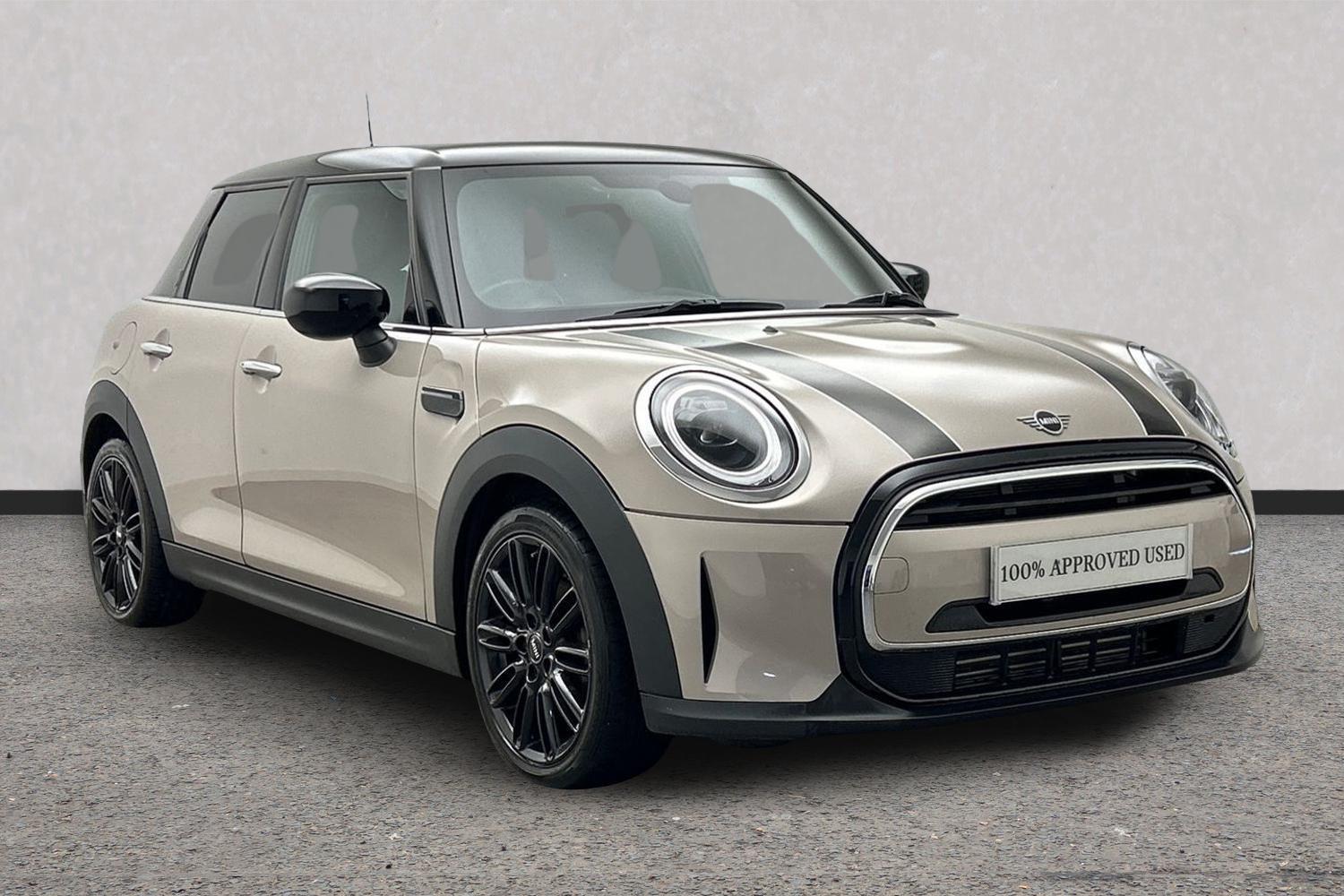 Main listing image - MINI Hatchback