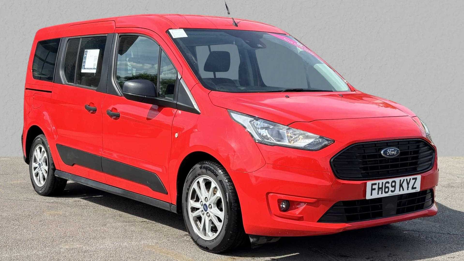 Main listing image - Ford Grand Tourneo Connect