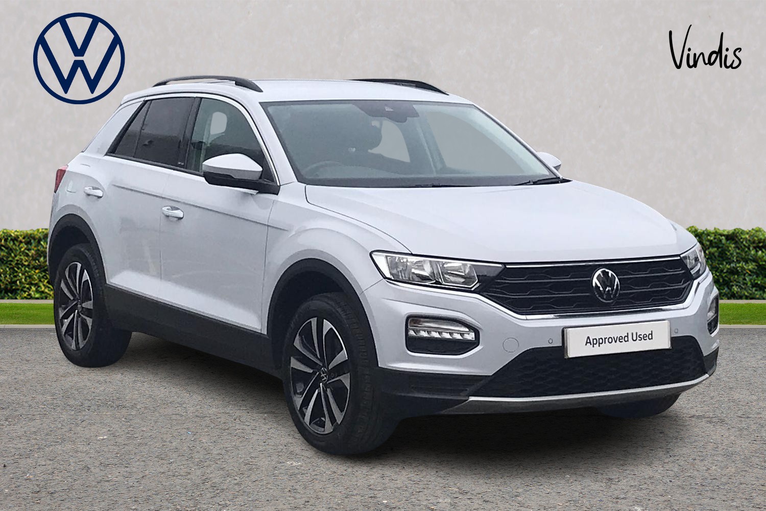 Main listing image - Volkswagen T-Roc