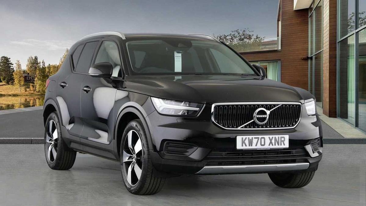 Main listing image - Volvo XC40