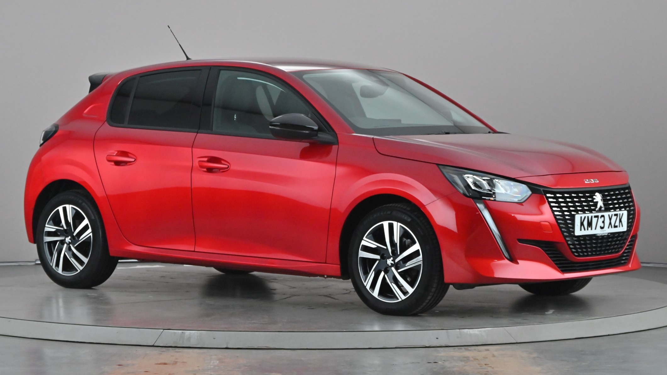 Main listing image - Peugeot 208