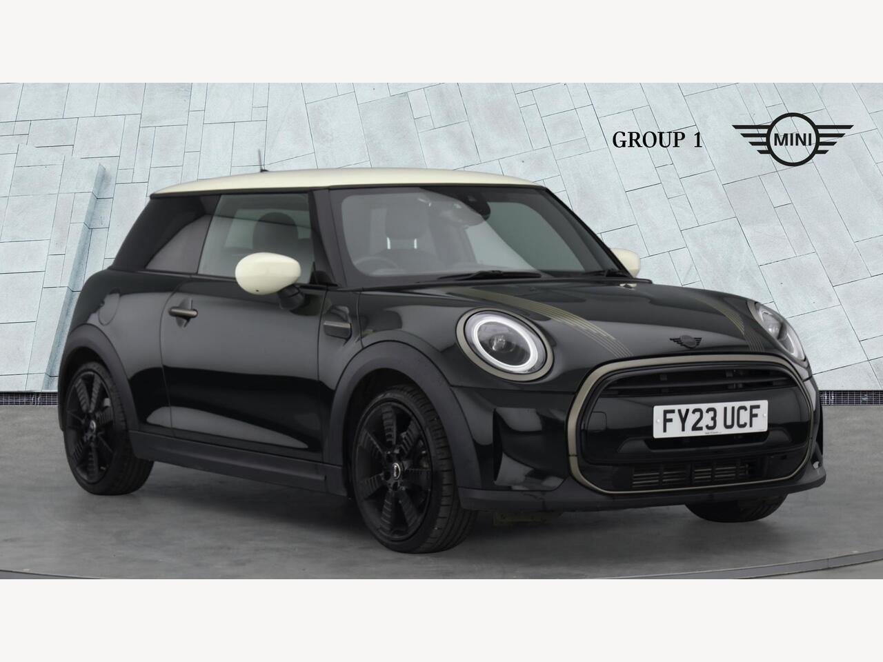 Main listing image - MINI Hatchback
