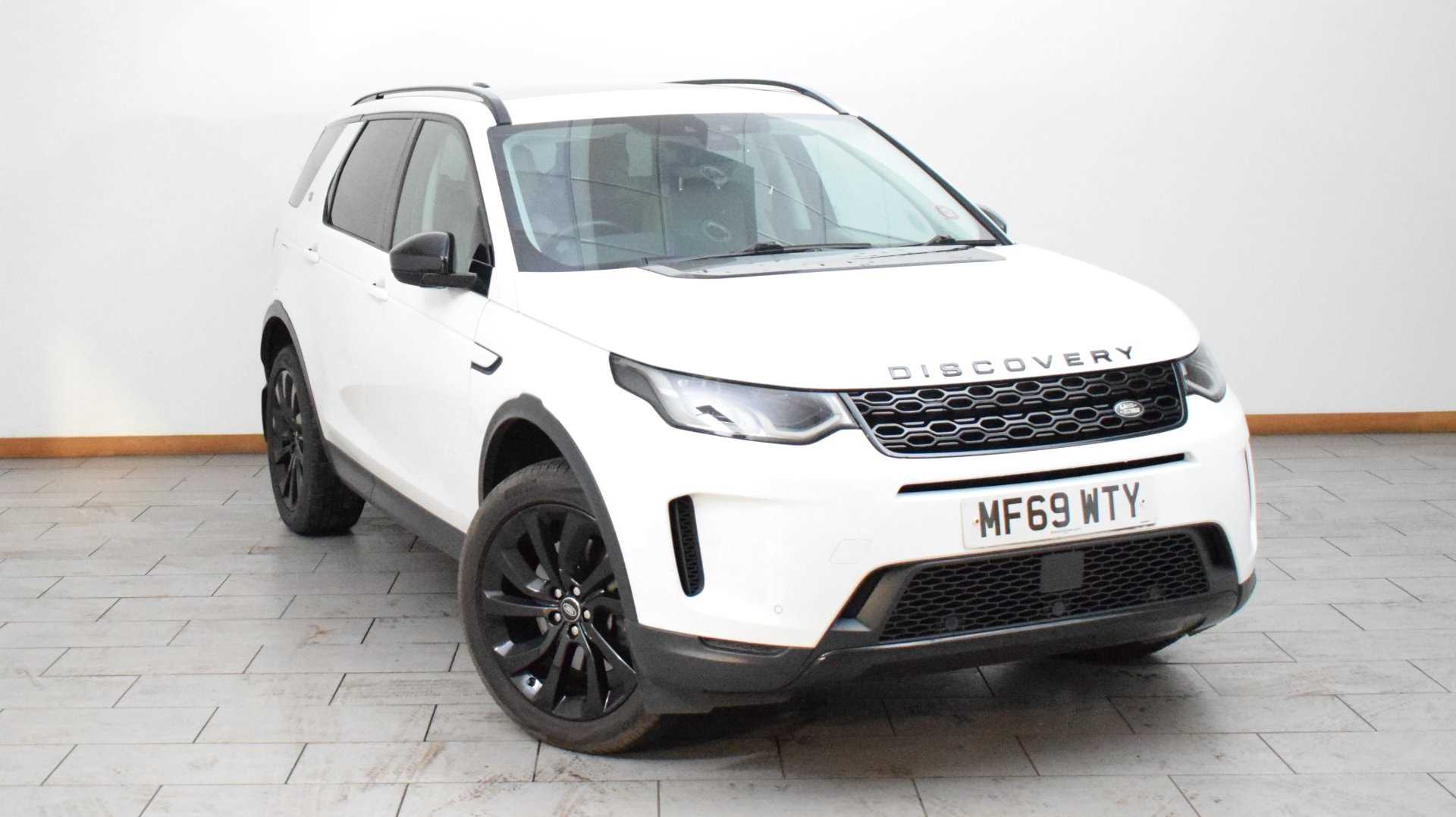 Main listing image - Land Rover Discovery Sport