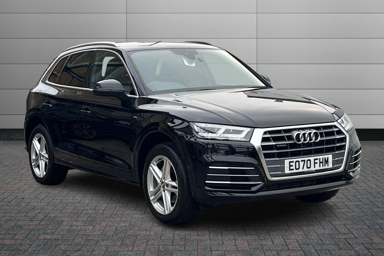 Main listing image - Audi Q5