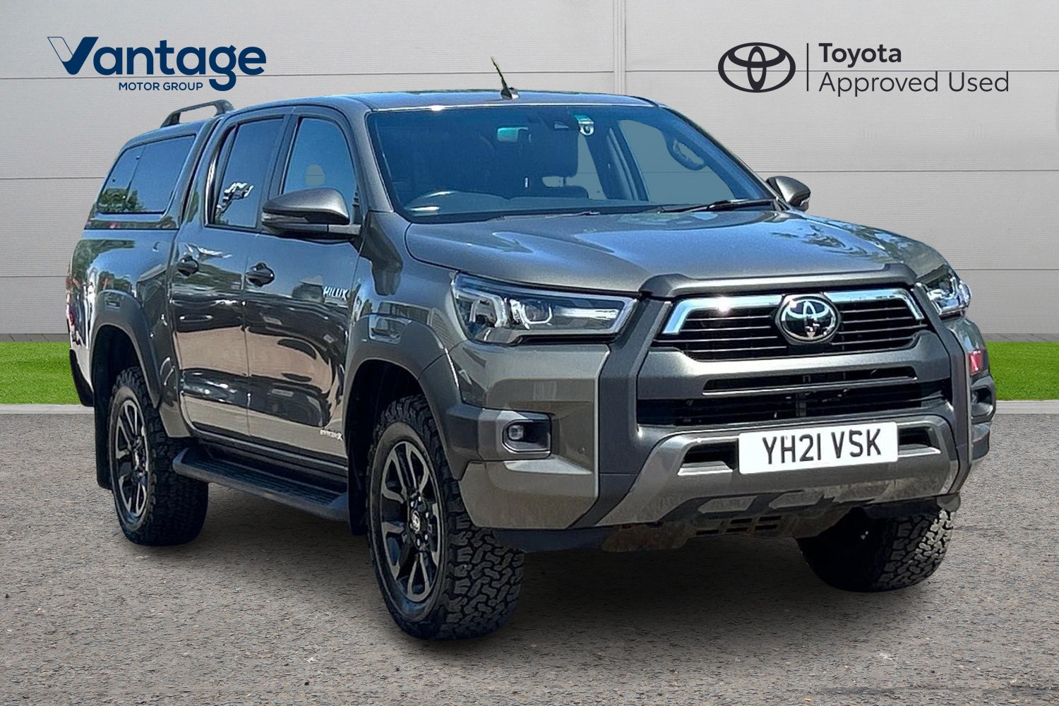 Main listing image - Toyota Hilux
