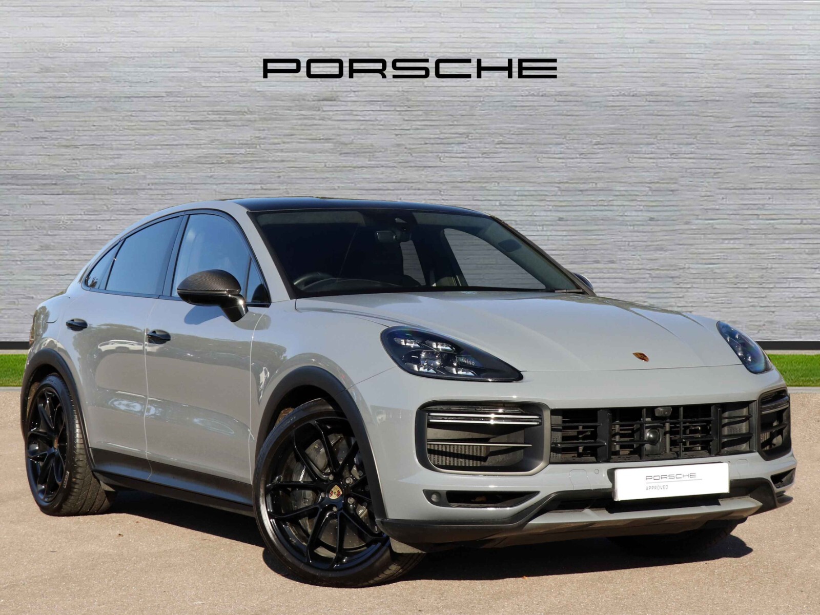 Main listing image - Porsche Cayenne