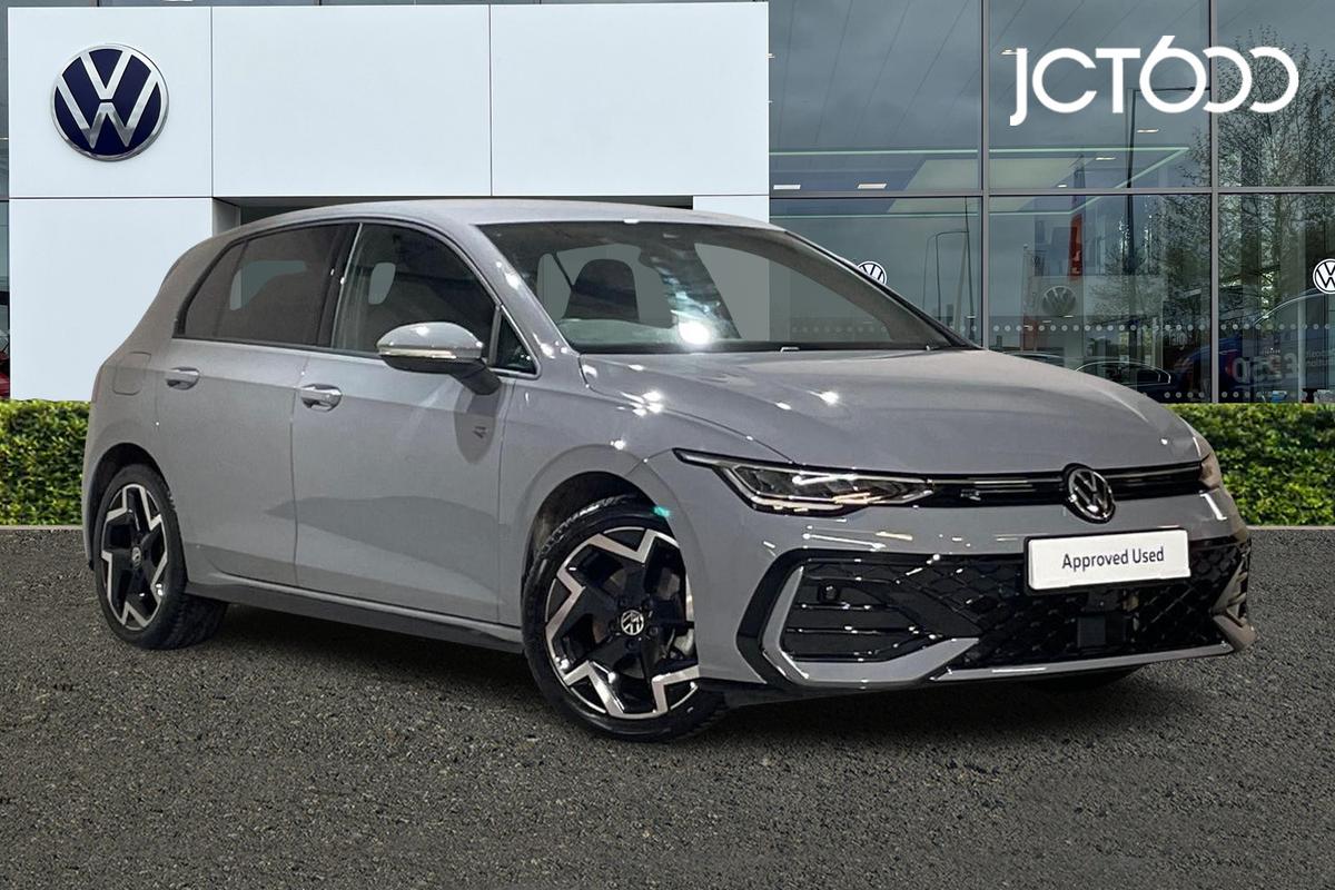 Main listing image - Volkswagen Golf