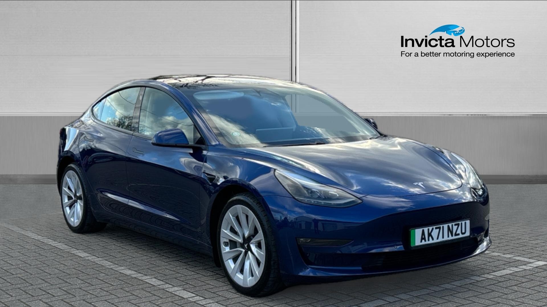 Main listing image - Tesla Model 3