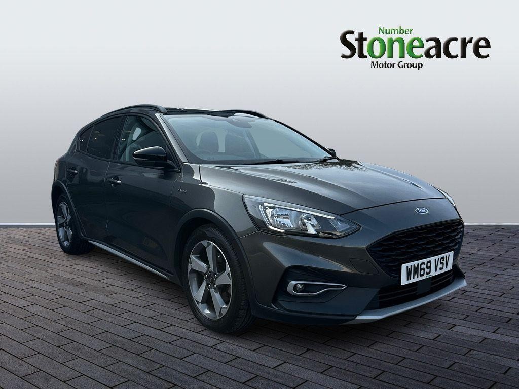 Main listing image - Ford Focus