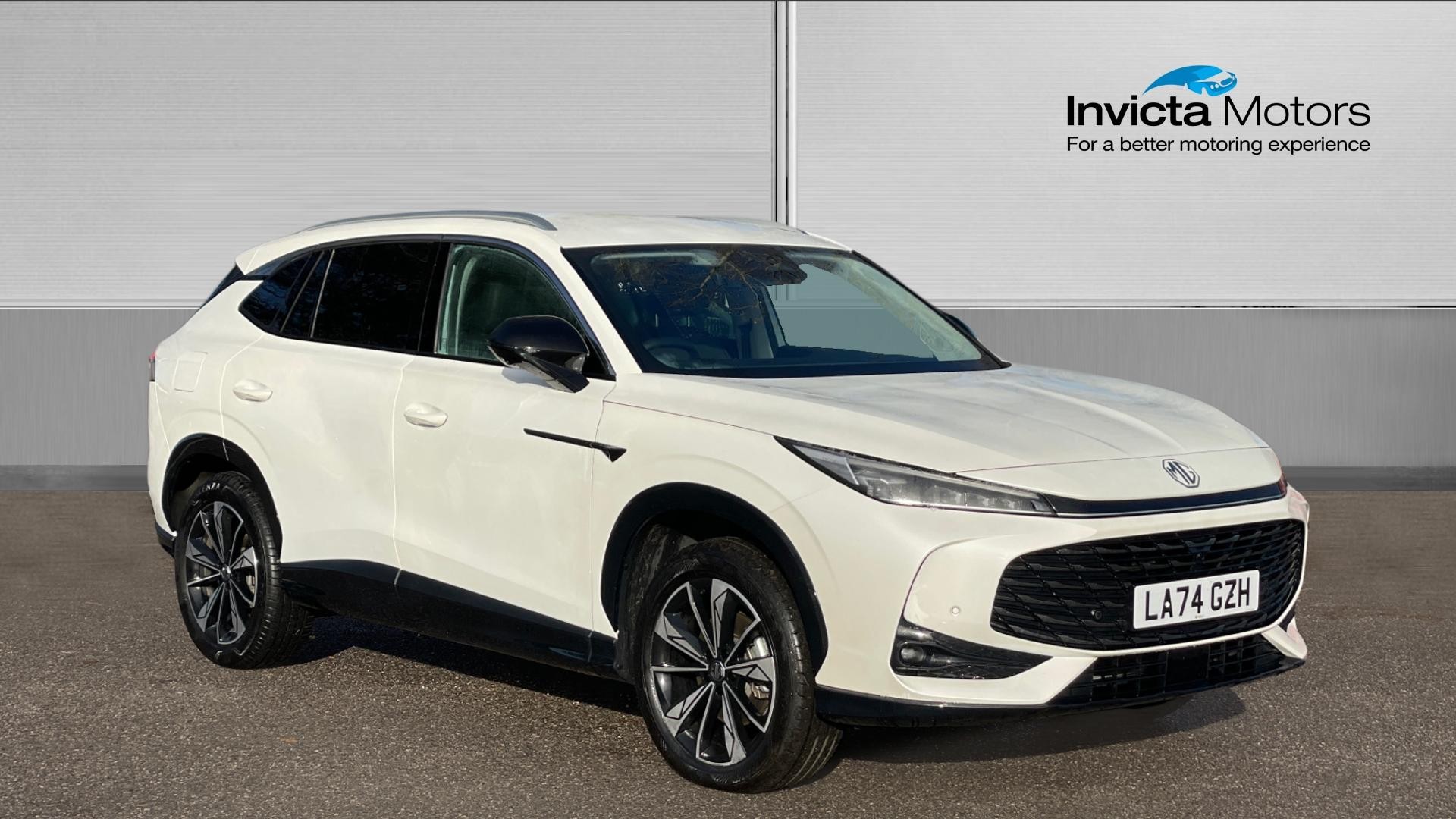 Main listing image - MG HS