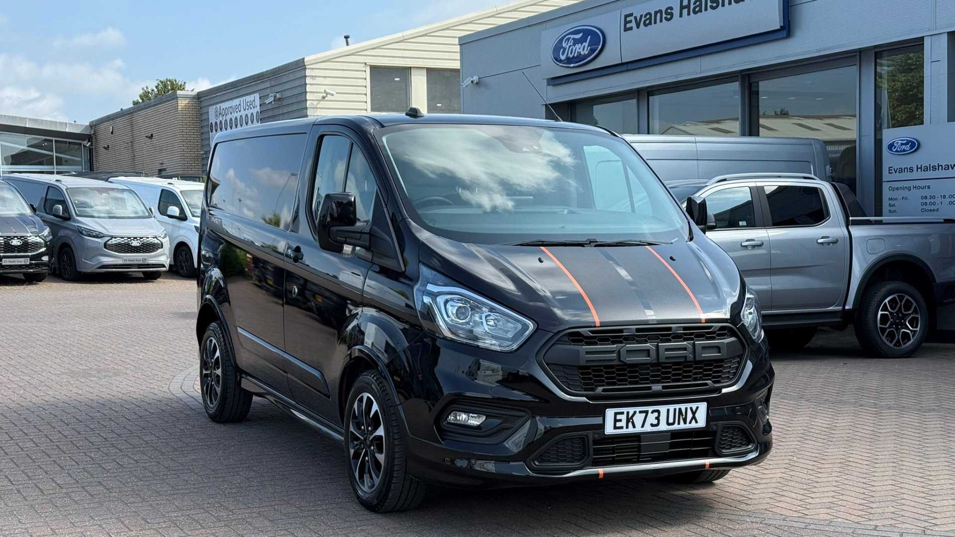 Main listing image - Ford Transit Custom