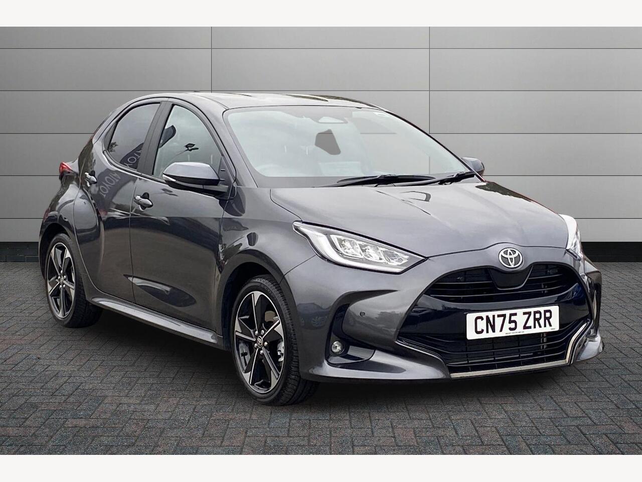 Main listing image - Toyota Yaris