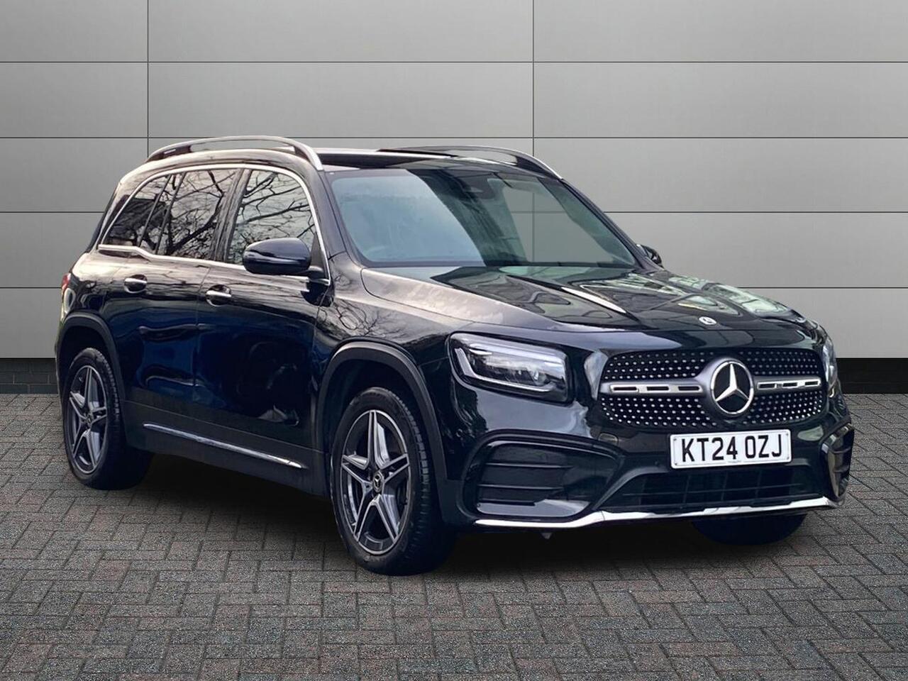 Main listing image - Mercedes-Benz GLB