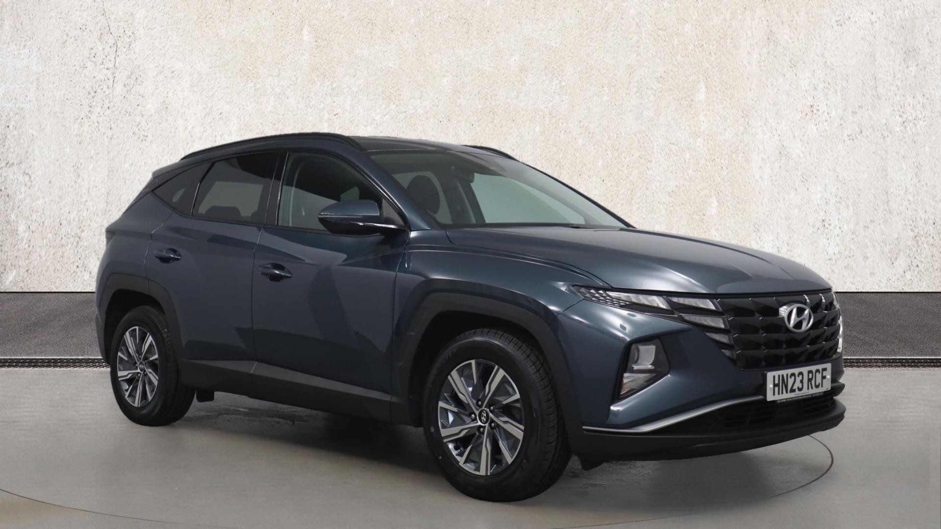 Main listing image - Hyundai Tucson