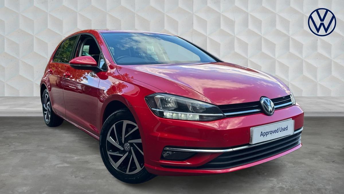Main listing image - Volkswagen Golf