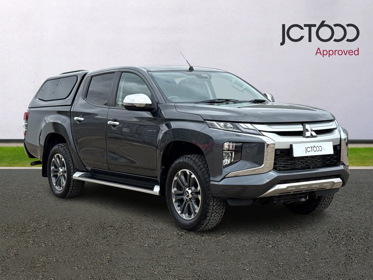 Main listing image - Mitsubishi L200