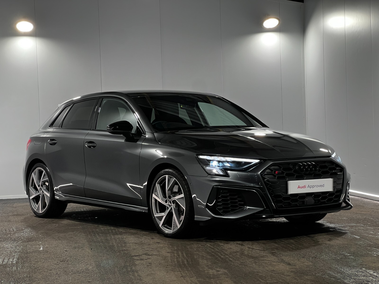 Main listing image - Audi S3