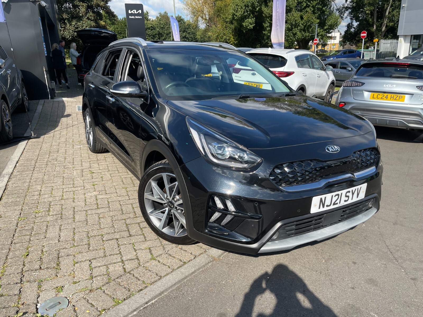 Main listing image - Kia Niro