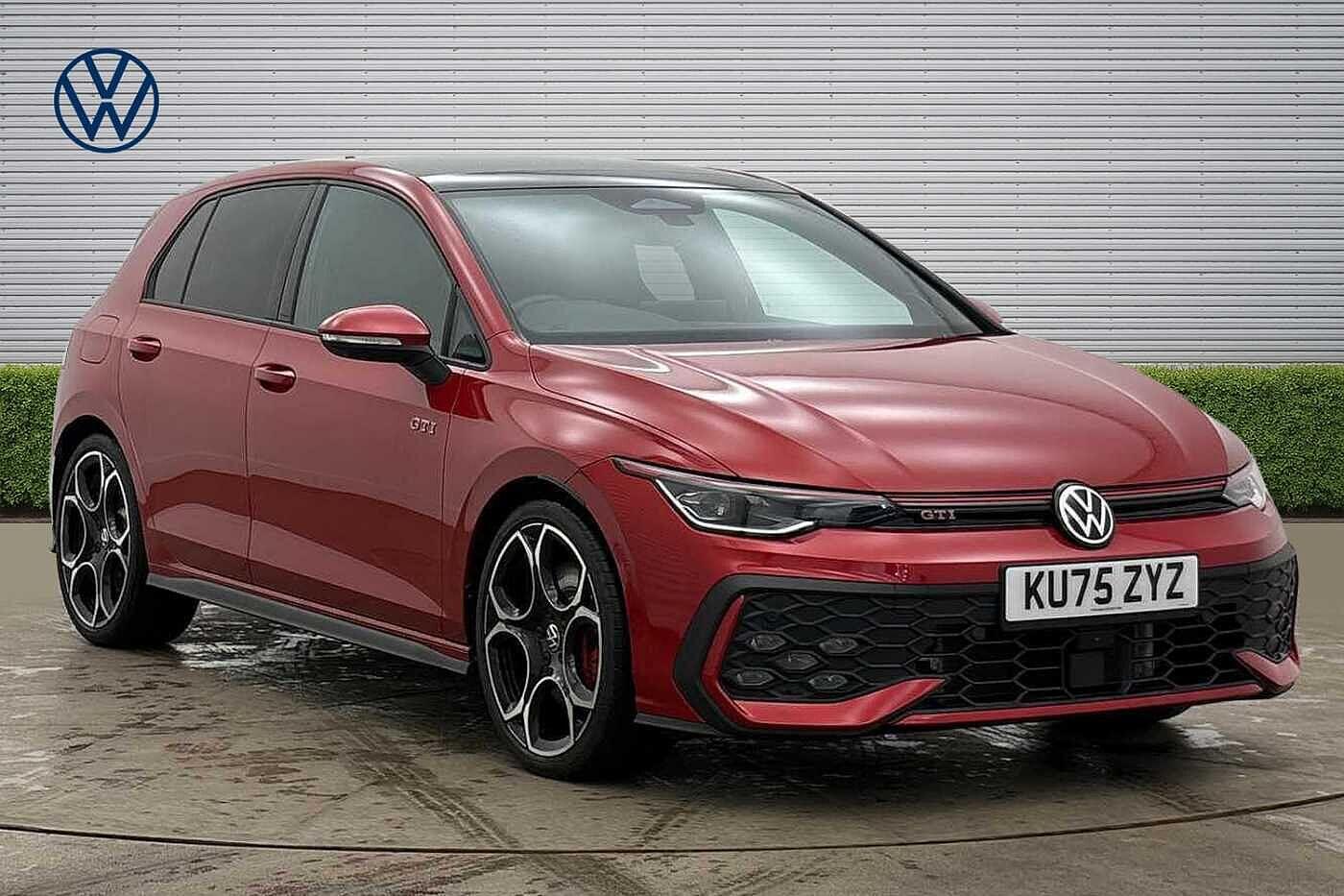 Main listing image - Volkswagen Golf
