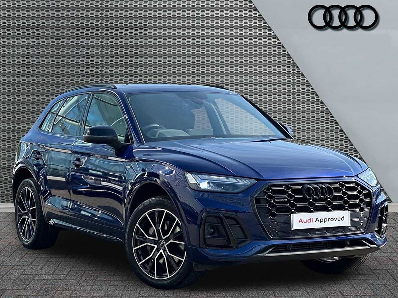 Main listing image - Audi Q5