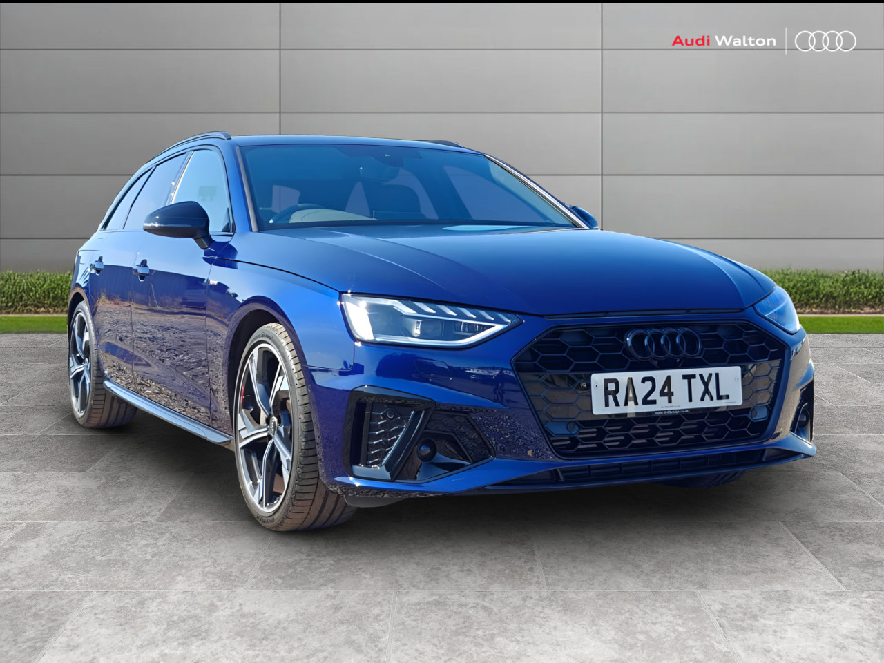 Main listing image - Audi A4 Avant