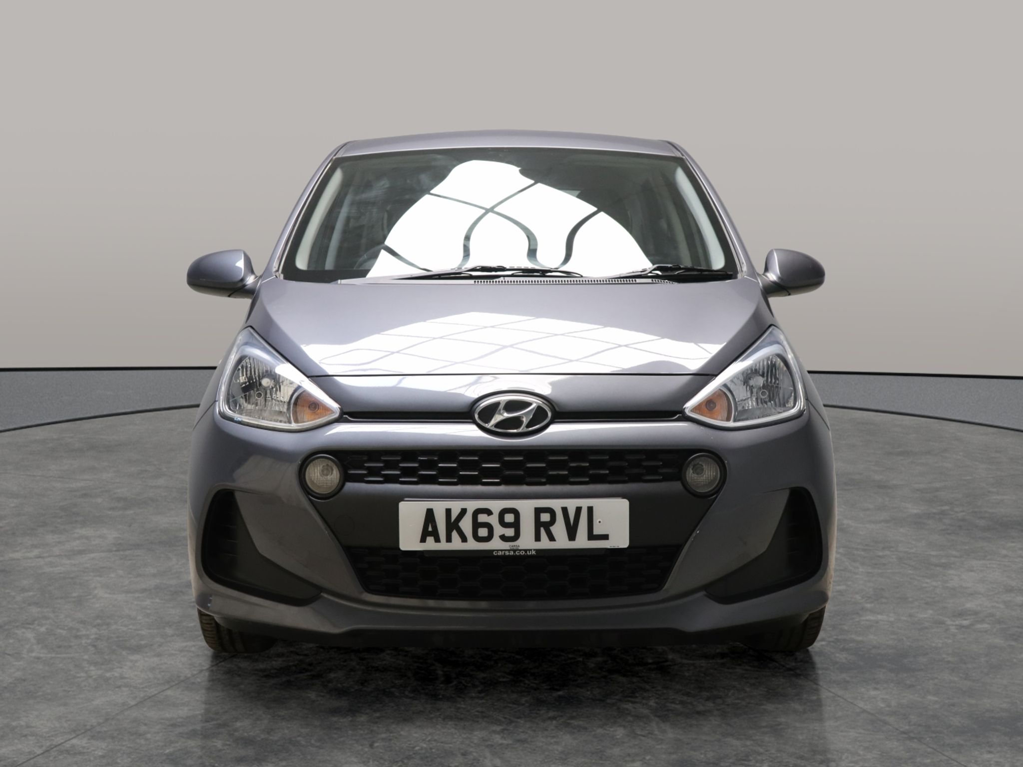 Main listing image - Hyundai i10