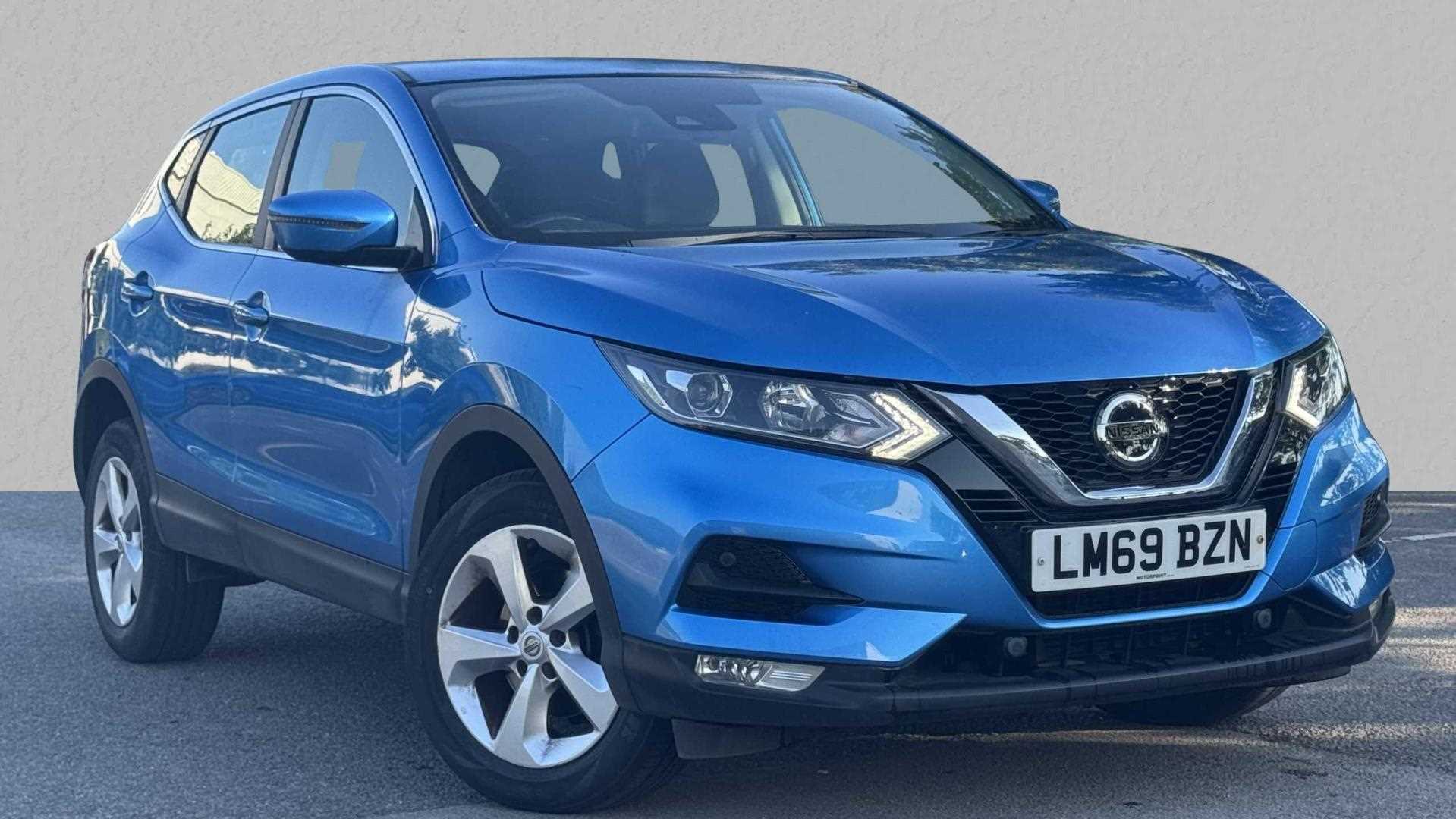 Main listing image - Nissan Qashqai