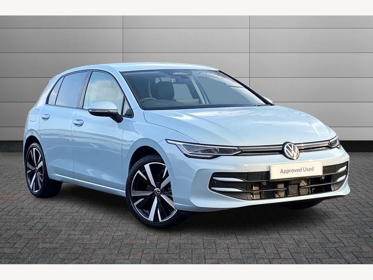 Main listing image - Volkswagen Golf